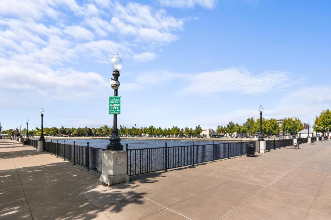Holiday Inn Express & Suites - Suisun City By Ihg Exterior photo